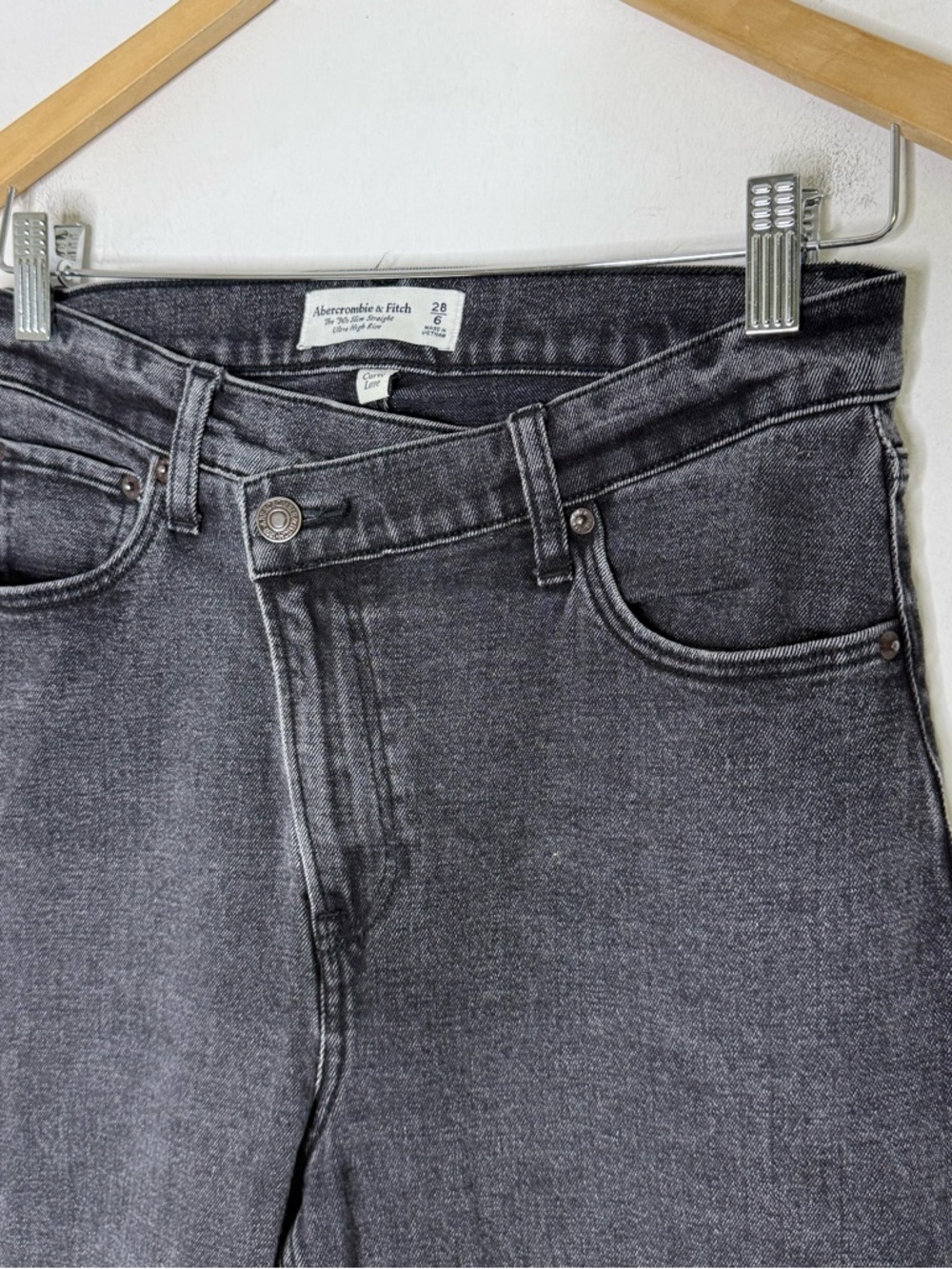 Abercrombie & Fitch Curve Love 90s Slim Straight Jeans 6 / 28 Ultra High Rise - Picture 6 of 8